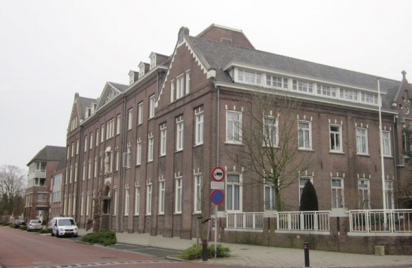 IMG_3960 a (Medium).jpg